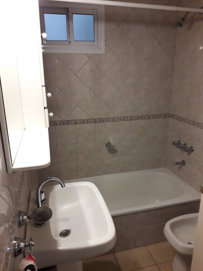 Alquiler 24 meses 3 ambientes en La Perla