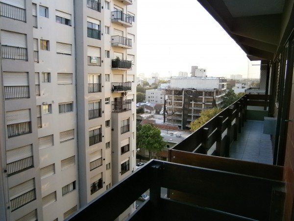 Excelente departamento 2 ambientes externo La Perla