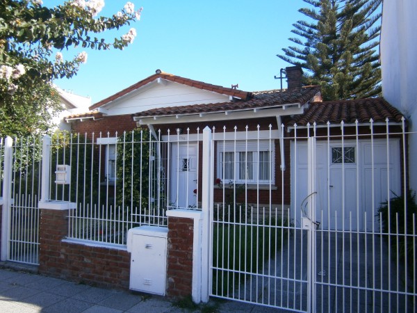 Casa tipo chalecito