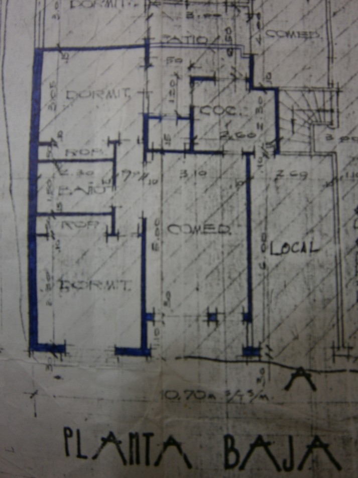 Oficina con vivienda