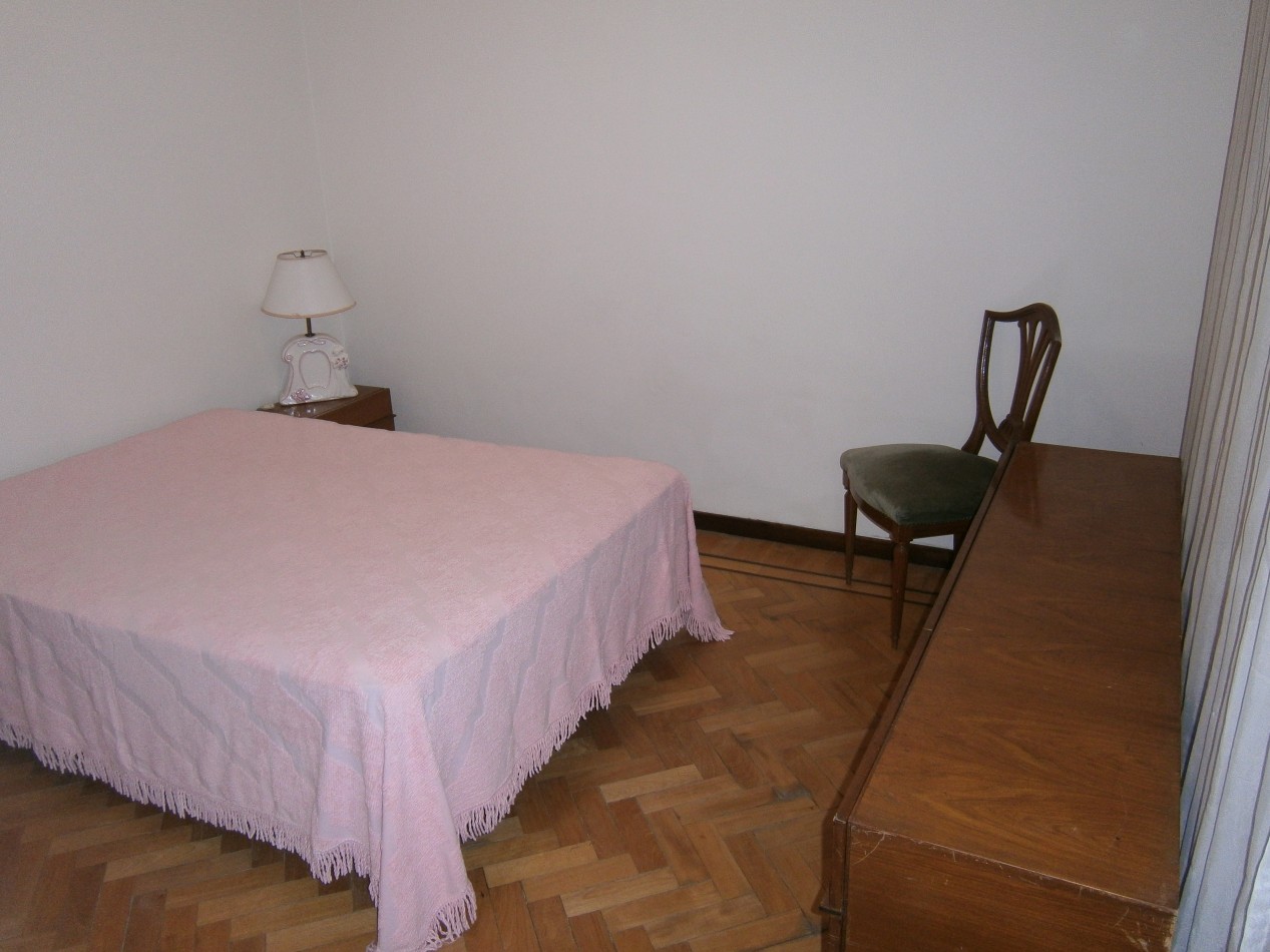 Oficina con vivienda