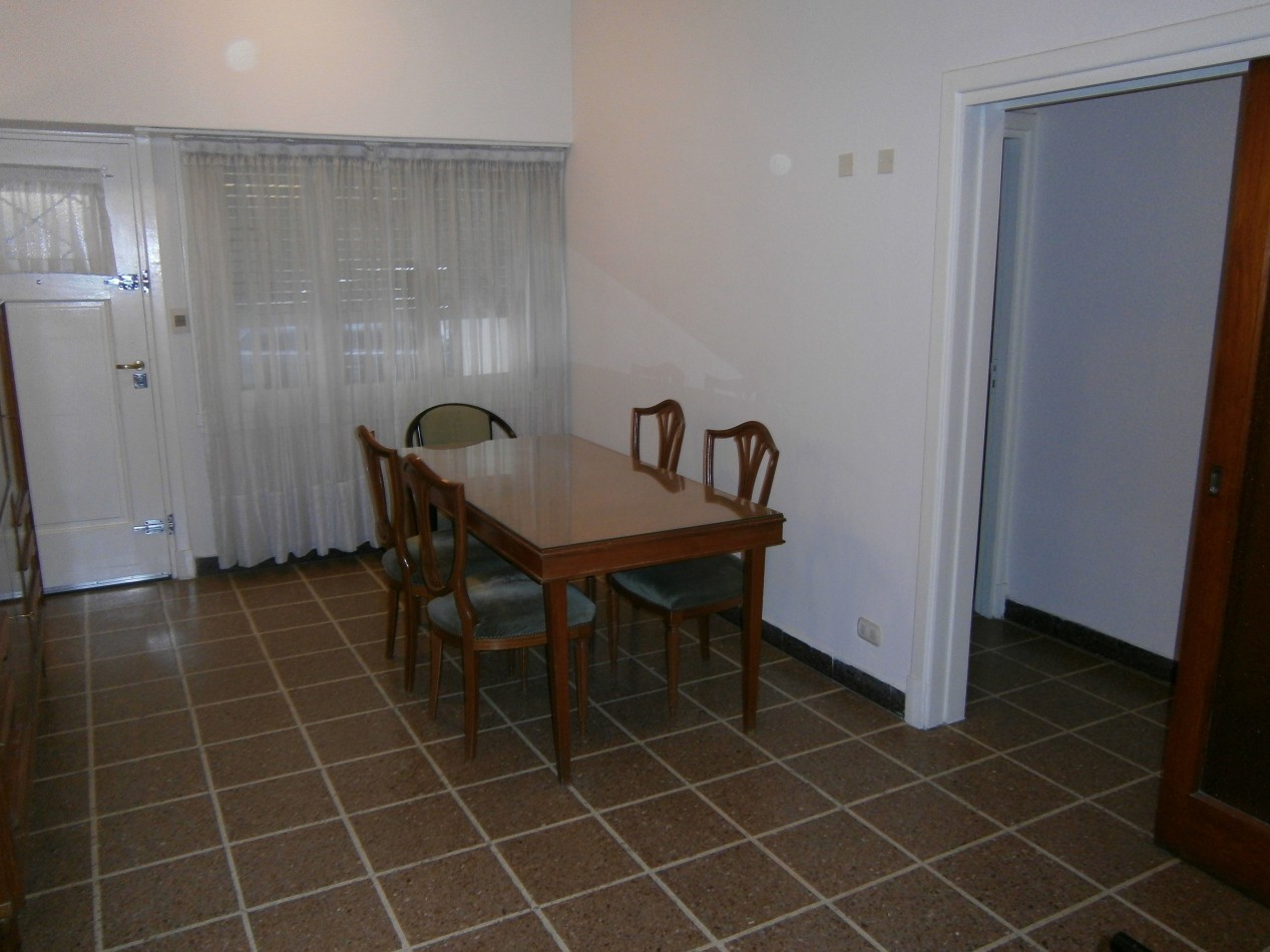 Oficina con vivienda