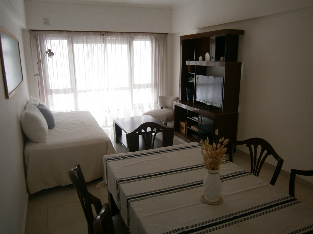 Excelente 2 ambientes La Perla