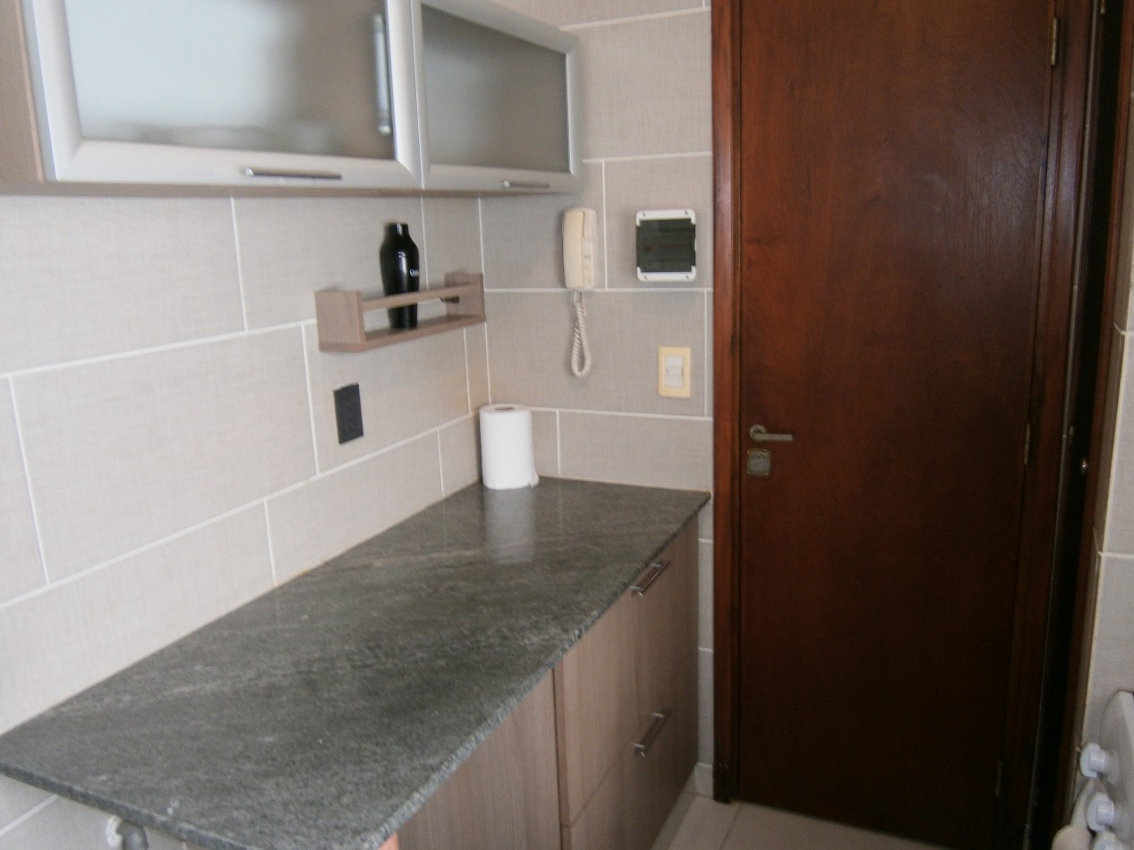 Excelente 2 ambientes La Perla