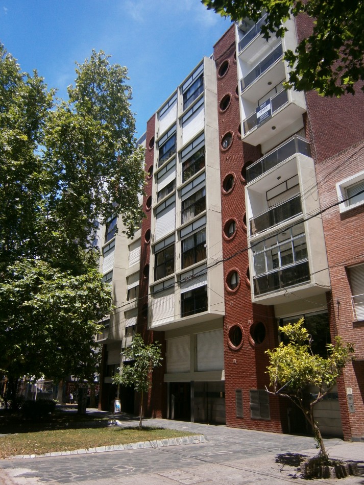 Excelente inmueble al frente en lo ,mejor de La Perla