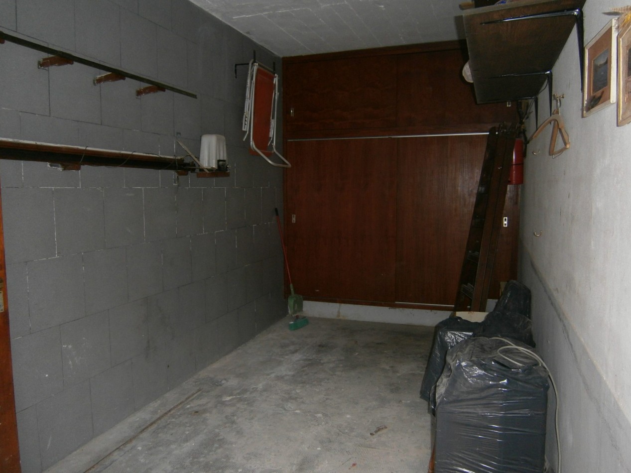 3 ambientes externo con cochera cubierta La Perla.